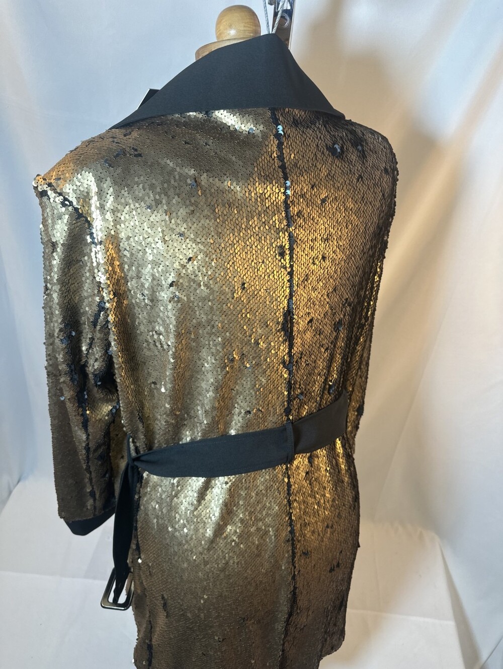 Gold Sequin Belted Women's Coat - Picture 14 of 15